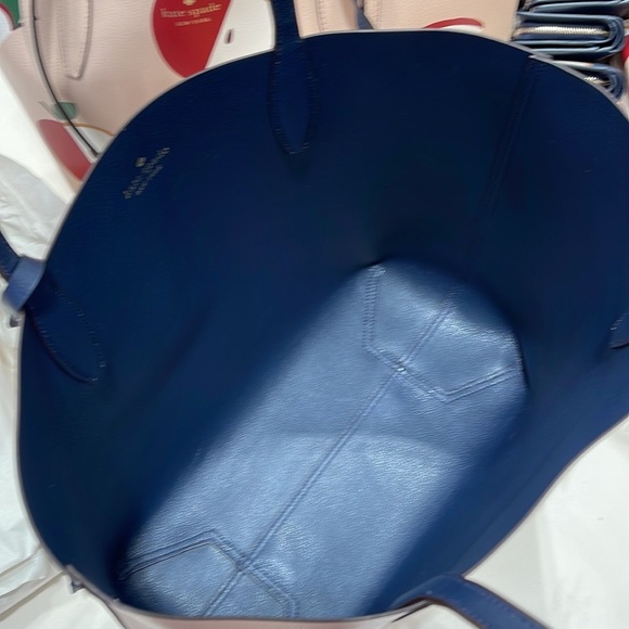 Kate Spade Honeycrisp Large Apple Tote & Honeycrisp Red Apple Continental Wallet - Picture 16 of 16